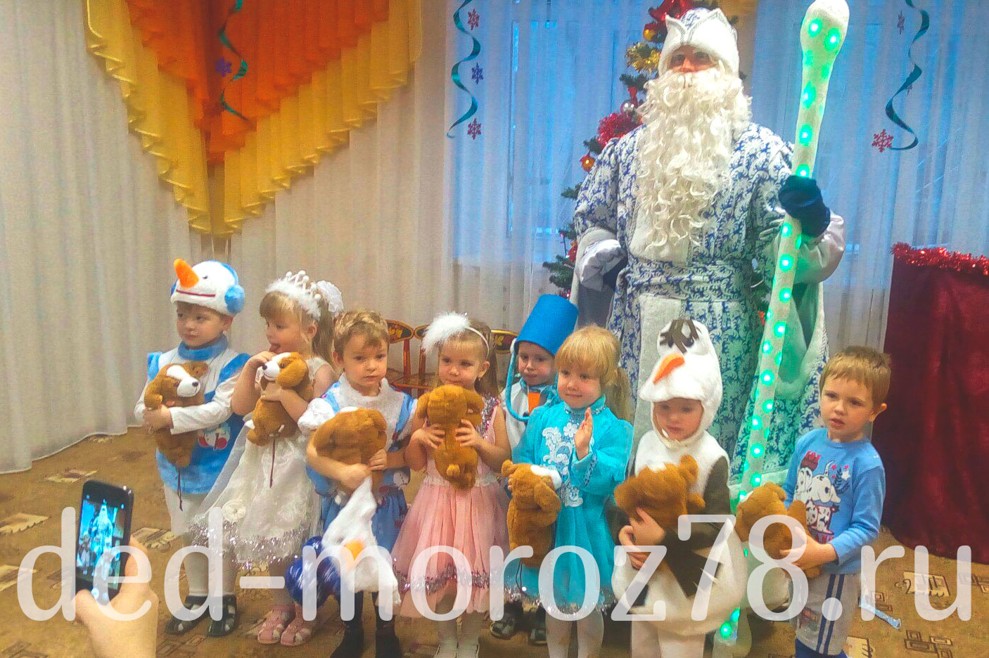 Дед Мороз в садики Петербурга